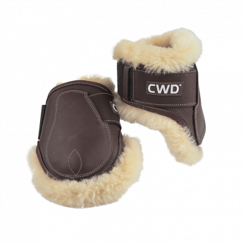 Streichkappen aus Kalbsleder mit Schnallen