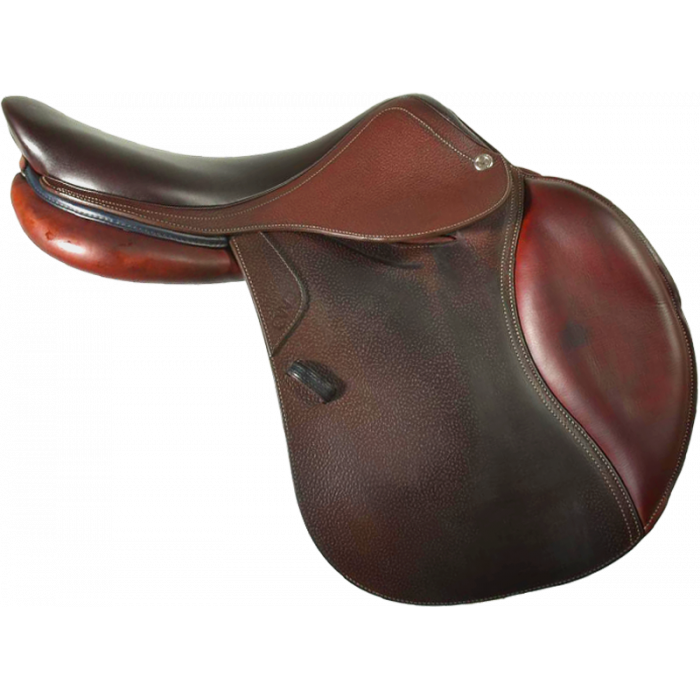 17.5" CWD Classic close contact saddle