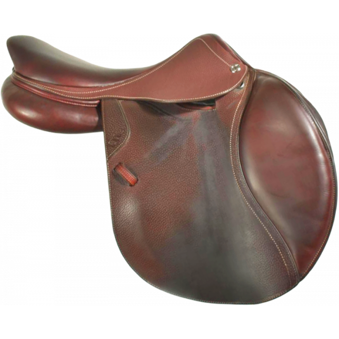 17.5" CWD Optim close contact saddle