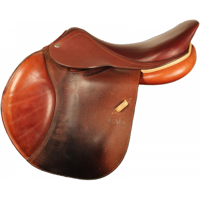 17.5" CWD SE06 Saddle