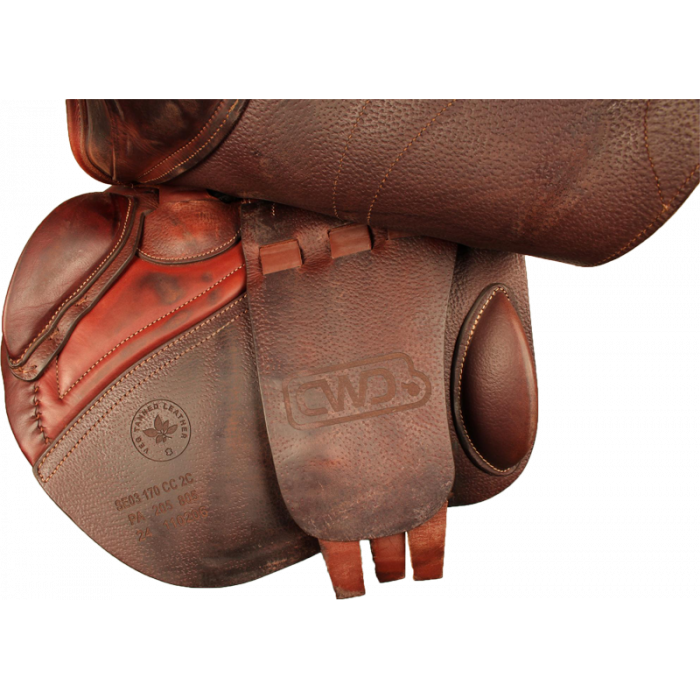 CWD Selle Optim close contact 17"