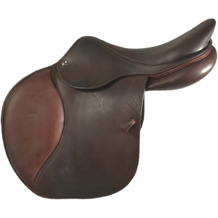 17.5" CWD Optim saddle