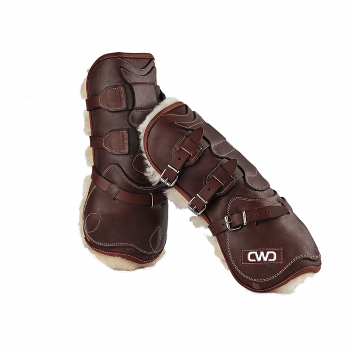 Buckle tendon boots with artificial sheepskin lining
