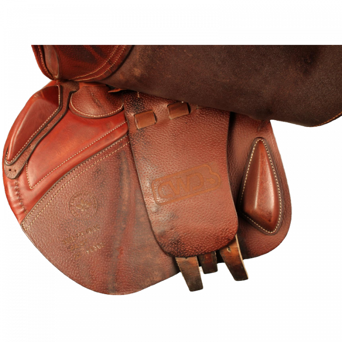 17.5" CWD Optim saddle