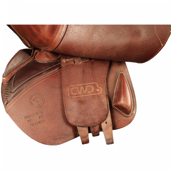 17.5" CWD Optim saddle
